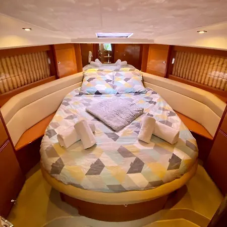 Sejour De Reve Sur Un Yacht
